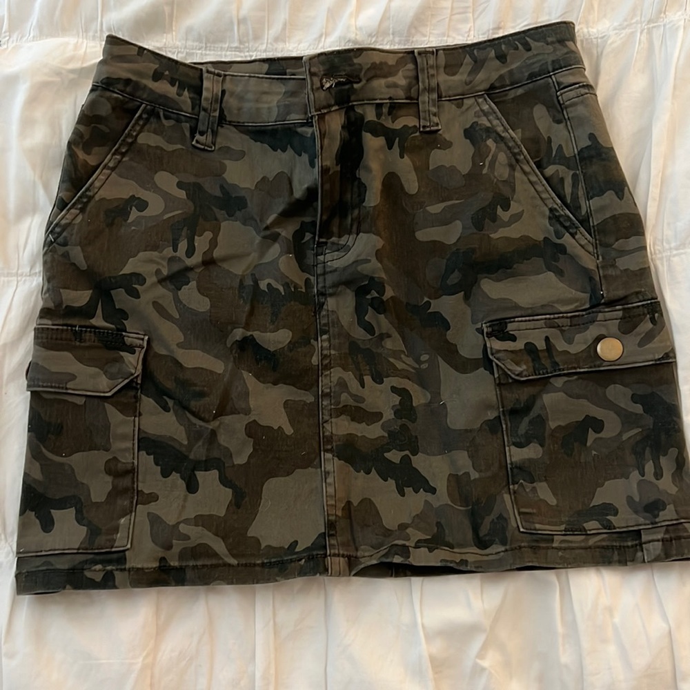 ASHLY MASON CAMO SKIRT